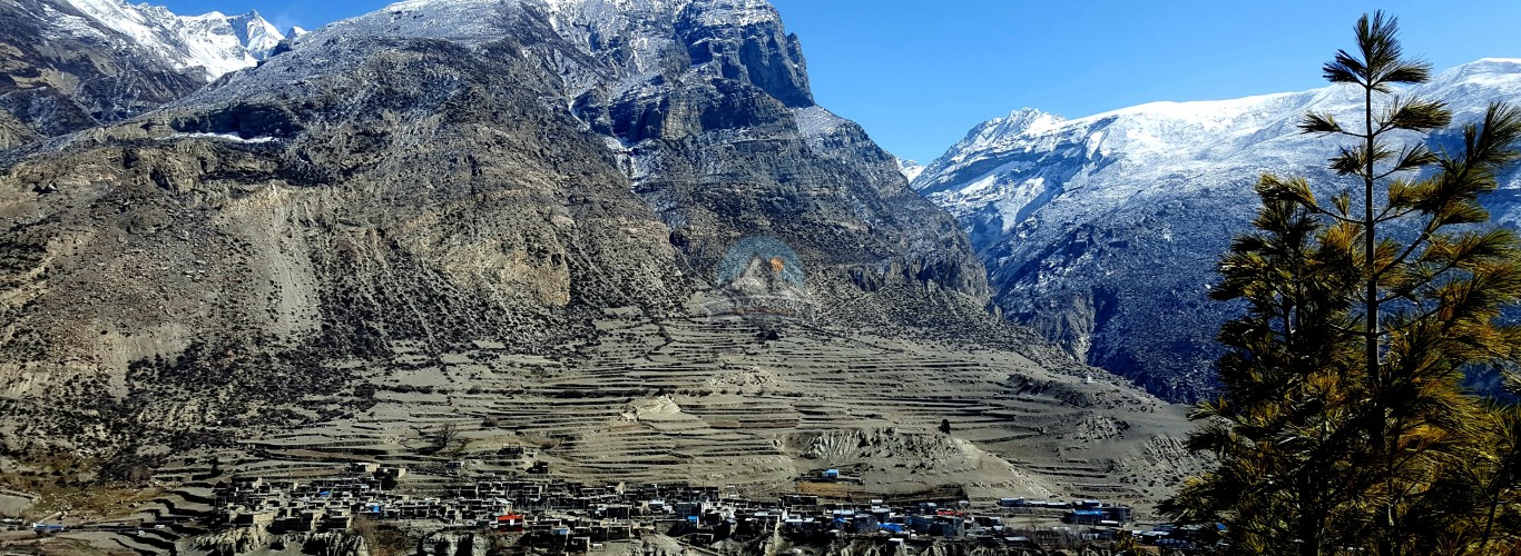 UPPER MUSTANG TREKKING