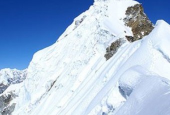 Lobuche Peak Climbing 